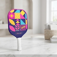 Raquette de pickleball en fibre de verre pressée à froid, vente en gros, noyau en nid d'abeille PP 14 mm, personnalisable OEM, durable, pour entraînement et divertissement