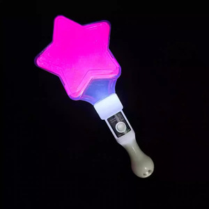 Bâton lumineux LED en forme <span class=keywords><strong>d</strong></span>'étoile scintillante – Idéal pour les concerts, les fêtes et les <span class=keywords><strong>d</strong></span>écorations de festivals - Product Image 5