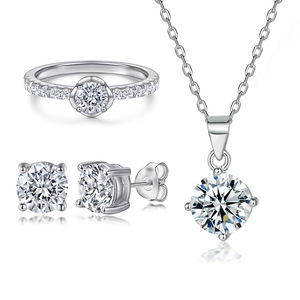 Ensemble de bijoux romantiques en forme de cœur en argent 925 plaqué rhodium avec zircone, cadeau de la Saint-Valentin pour petite amie, <span class=keywords><strong>prix</strong></span> d'usine - Product Image 1