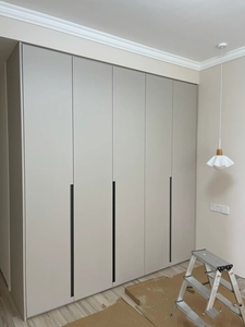 Armadio Moderno Personalizzabile con Porte in Vetro <span class=keywords><strong>e</strong></span> MDF, Mobile Durevole per Camera da Letto Progettato per Uso Domestico - Product Image 4