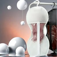 Organisateur de stockage de perruques suspendues en forme de sablier unique Sac de rangement de perruques en forme de sablier anti-poussière avec cintre