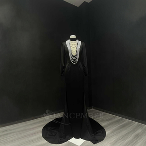 Robe de mariée noire Nt24 à épaules dénudées avec collier de perles, traîne Watteau, élégante robe de mariée sirène, drapée, ornée de strass, 100% soie - Product Image 2