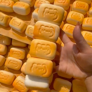 Luckykoo Squishies personnalisés en PU, grand format, parfumés, à remontée lente, anti-stress, jouet alimentaire pour enfants, jouet sensoriel <span class=keywords><strong>Squishy</strong></span> - Product Image 1