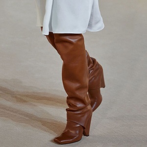 Botas de tacón de aguja hasta la rodilla para mujer, estilo holgado de invierno, con punta cuadrada, botas sexys de caña alta, talla grande 43 - Product Image 2