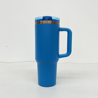 Entrepôt américain Sans BPA Tasse à café en cuivre sous isolation anti-fuite pour l'extérieur Tasse de voyage en cuivre de 40oz avec paille amovible