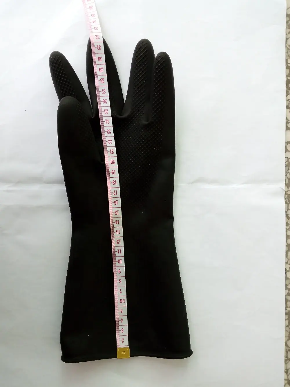 PPE gloves Black Industrial Latex Rubber Gloves man using gloves
