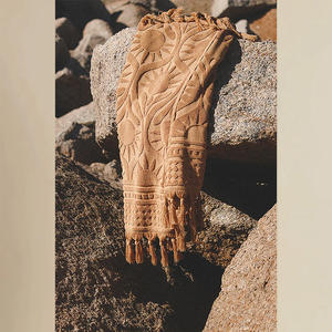 מותאם אישית כותנה ארוג מובלט אקארד לוגו חוף מגבת - Product Image 2