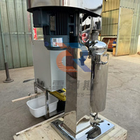 Centrifugeuse tubulaire en caoutchouc latex pour la concentration du latex, séparateur à bol tubulaire haute vitesse pour le latex de caoutchouc naturel