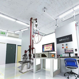 EN14120 ISO20320 Koruyucu Ped Darbe Emme Test Cihazı Spor Ekipmanı Test Makinesi Şok Direnci Dizlik Test Ekipmanı - Product Image 4