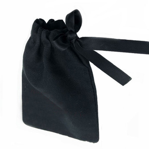 Sac à poussière en coton noir personnalisé avec cordon Petit collier Bracelet Bangle Anneau Goujons Bijoux de cheveux Emballage Pochette avec logo - Product Image 1