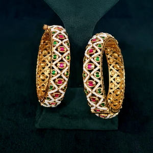 08623Traditional Heritage Gold Plated Bangle Brass Beaded Oval <b>Ruby</b> Green Jewelry for Wedding Party Women - Product Image 1