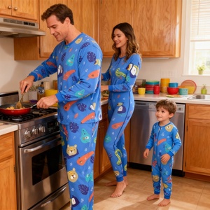 2025 nouveau noël famille pyjamas vêtements ensembles mode maison porter pyjamas imprimé à manches longues famille Parent enfant costume - Product Image 4