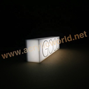 Letrero LED Acrílico para Interiores con Borde Iluminado y Logotipo, Soporte de Exhibición Iluminado de Bajo Consumo para Mostrador y Montaje en Pared - Product Image 2