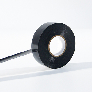 Ruban adhésif électrique en PVC de qualité économique à usage général pour la réparation des rallonges domestiques et les travaux de fixation quotidiens - Product Image 1