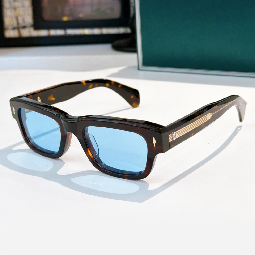 Tortoiseshell frame blue