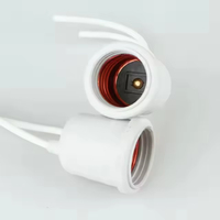 Usine E27 Vis Blanc Étanche PVC Silicone Suspendu Ampoule Support de Lampe Douille pour Usage Extérieur