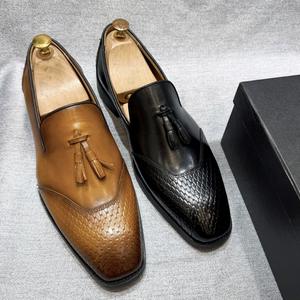 Mocasines casuales de negocios para hombre de alta calidad, hechos de cuero vacuno de primera calidad con cubierta transpirable para los pies. Zapatos de lujo para hombre. - Product Image 6