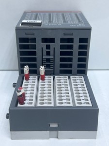 เทอร์มินัลออกจาก1SAP440000R0001ระบบอัตโนมัติโมดูลอินพุตดิจิตอลอินพุตแบบ24VDC 32นิ้ว DI524-XC 1SAP440000R0001แบบ - Product Image 5