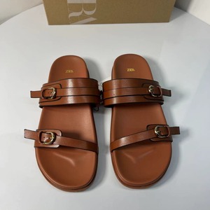 ZA2024 moda estiva <span class=keywords><strong>da</strong></span> <span class=keywords><strong>donna</strong></span> per pantofole eleganti sandali piatti con cinturini per abiti <span class=keywords><strong>da</strong></span> spiaggia <span class=keywords><strong>da</strong></span> <span class=keywords><strong>casa</strong></span> <span class=keywords><strong>scarpe</strong></span> <span class=keywords><strong>da</strong></span> spiaggia - Product Image 4