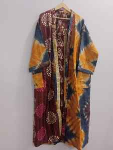 Manteau matelassé Kantha en coton fait main avec long motif Kimono vintage Style bohème bord libre bord brut - Product Image 3