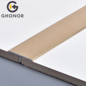 <span class=keywords><strong>Seuil</strong></span> <span class=keywords><strong>de</strong></span> <span class=keywords><strong>porte</strong></span> moderne en aluminium décoratif, bande <span class=keywords><strong>de</strong></span> transition plate pour le sol - Product Image 2