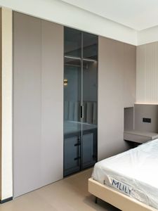 Armario de Panel de Vidrio de Alta Calidad - Armario que Ahorra Espacio con Estantes Ajustables - Product Image 6