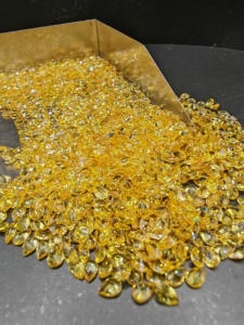 Nouveauté : Saphir <span class=keywords><strong>Jaune</strong></span> Naturel Brillant Taillé en <span class=keywords><strong>Poire</strong></span> pour Bijoux Haut de Gamme 0,9-5 mm - Product Image 2