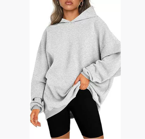 Commercio all'ingrosso di <span class=keywords><strong>maglioni</strong></span> di colore solido di grandi dimensioni per le donne in autunno e in inverno nuove giacche lunghe con cappuccio allentate e top da <span class=keywords><strong>donna</strong></span> - Product Image 2