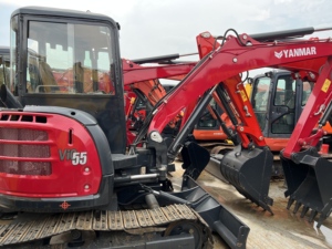 Mini-excavatrice Yanmar Vio55 d'occasion de 5,5 tonnes, système hydraulique d'origine, économie d'énergie, petite pelle Yanmar Vio55 à vendre. - Product Image 1