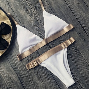 Traje de Baño Bikini de Una Pieza Personalizado de Alta Calidad con Logotipo Frontal Estampado/Sólido de Secado Rápido, Tanga Micro Bra con Tirantes en V para Mujer - Product Image 3