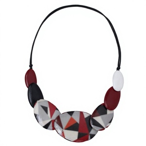 Newly Geometric Resin <b>Statement</b> <b>Necklace</b> with Red Black White Acrylic Strand Unique Trendy Unisex Fashion Jewelry for Woman - Product Image 3