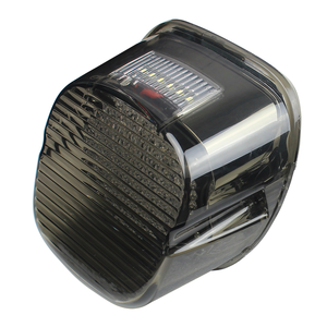 Feu arrière LED à lentille de fumée pour Harley Touring Dyna Road King Electra Glide Street <span class=keywords><strong>Bob</strong></span> - Product Image 2