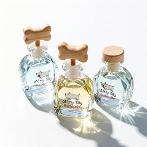 Difusor Desodorante para Mascotas Oh My Silly con Aroma Suave de Manteca de Karité, Ámbar y Rosa, Neutralizador de Olores de Larga Duración, Uso Seguro - Product Image 1