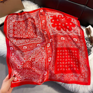 Eleganter <span class=keywords><strong>Off</strong></span>-<span class=keywords><strong>White</strong></span> Satin-Seidenschal mit geometrischem griechischem Schlüsselmuster, 50 cm quadratisches Kopftuch für Damen - Product Image 3