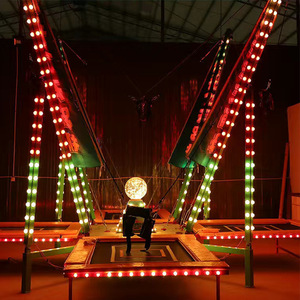 Rimorchio parque de atracciones luces de color plegables 4 en 1 trampolin en venta - Product Image 2