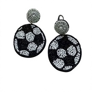 Pendientes de novia hechos a mano de la mejor calidad, joyería bordada con forma Floral de tamaño personalizado para mujeres y niñas para fiestas - Product Image 1