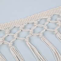 Vente en gros Beige 18cm 100% Polyester Tapis à coudre Rideaux Tapis Longue Chainette Crochet Frange Gland Décoration Accessoires