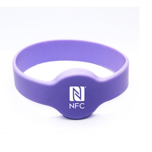 Braccialetto NFC 13.56MHz MIFARE Desfire EV3 2k 4k, Cinturino RFID in Silicone per Controllo Accessi Eventi/<span class=keywords><strong>Palestra</strong></span>, <span class=keywords><strong>Tessera</strong></span> Associativa - Product Image 2