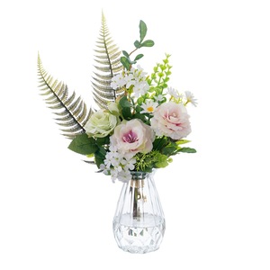 Arrangement floral artificiel CallaFloral avec roses et fougères pour la décoration de la maison, bouquets de mariage CF02004 - Product Image 5