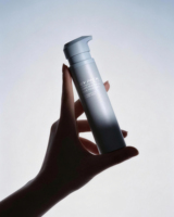 Flacons pompe sans air personnalisables 40/80/100ml en PP, finition givrée pour les gammes de soins haut de gamme