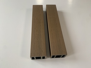 Persiennes de tubes carrés en bois WPC pré-finis extérieurs pour pavillons <span class=keywords><strong>treillis</strong></span> composite - Product Image 2