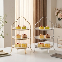 Support de service à 2 niveaux en métal pour gâteaux de mariage, présentoir alimentaire de traiteur, doré, moderne, de luxe, pour restaurant, personnalisable, vente en gros