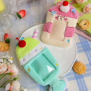 Porte-cartes en peluche douce en forme de maison Milkshake, mignon et kawaii, avec décor cerise, pochette photo en tissu moelleux, protège-carte d'identité et de bus, porte-clés - Product Image 2