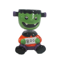 Décorations d'Halloween uniques : Statues de dessins animés mignons, figurines personnalisées en céramique émaillée 3D, figurines de vampire, momie, vache à tête oscillante