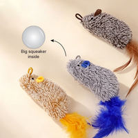 Jouet pour chat en fourrure et plumes, avec son couineur, modèle souris, vente en gros