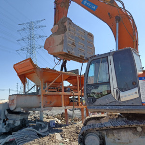 Cribadora de Residuos para Excavadora YT-600 con Separación de Piedra y Tierra, Transmisión de Potencia Eficiente para Equipos de Construcción - Product Image 6
