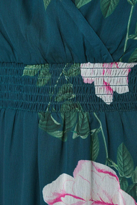 Robe midi en mousseline florale, imprimée numériquement, écologique, style doux vintage, décontractée, printemps-été, avec taille froncée et ourlet à volants - Product Image 5