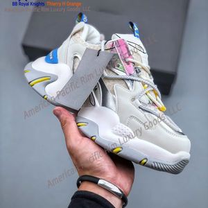 Zapatillas Balenciagaess Rosa/Negras de Cuero Genuino, Calzado Deportivo Casual con Cordones, Plataforma para Aumentar la Altura - Product Image 1