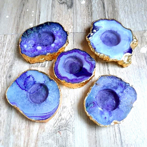 Ensemble de porte-bougies à la bougie parfumée en agate naturelle |   Base en cristal de géode avec bordure dorée électro-plaquée pour décoration de table - Product Image 3