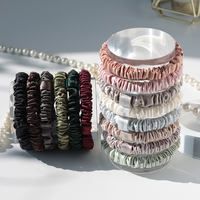 Lot de Chouchous et Élastiques à Cheveux Personnalisables en Soie de Mûrier 100% 1 cm de Haute Qualité, Personnalisation de Votre Marque et de l'Emballage